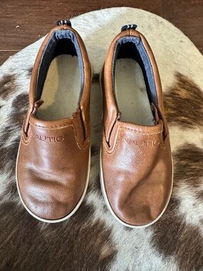 Nautica Kids Brown Slip-On boat shoes dress shoes